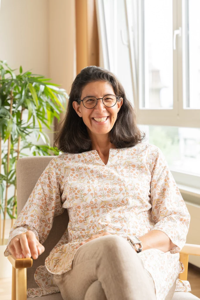 Portrait de Sabrina Alberti, psychologue FSP et physiothérapeute