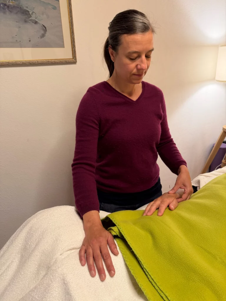 Moment de soin therapeutique lors de la Cure Regenerescence
